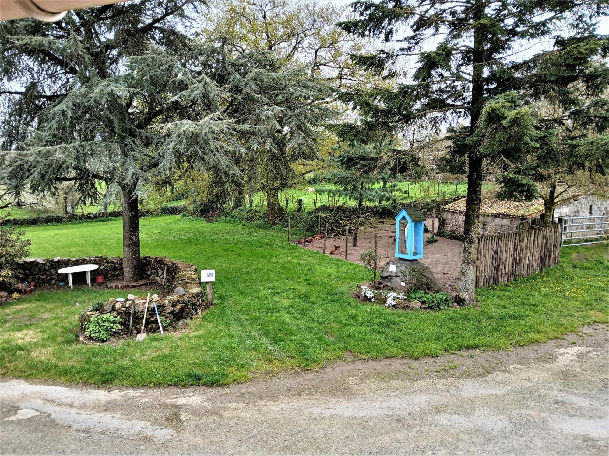 Le P'Tit Gite D'Isa, 15 Km Du Puy Du Fou Mauleon Exterior foto